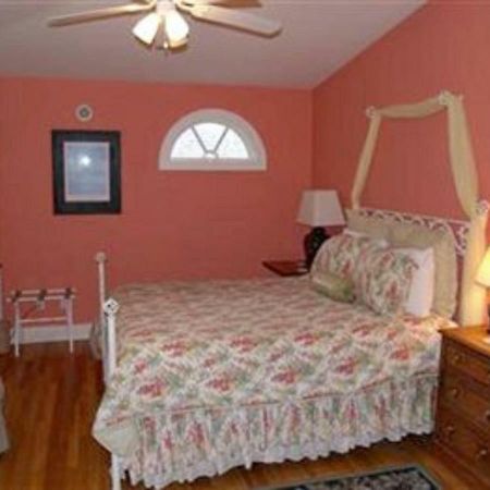 The Villa Bed & Breakfast (Adults Only) タコマ 部屋 写真