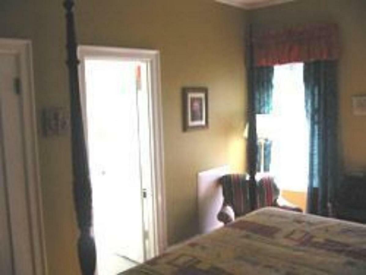 The Villa Bed & Breakfast (Adults Only) タコマ エクステリア 写真